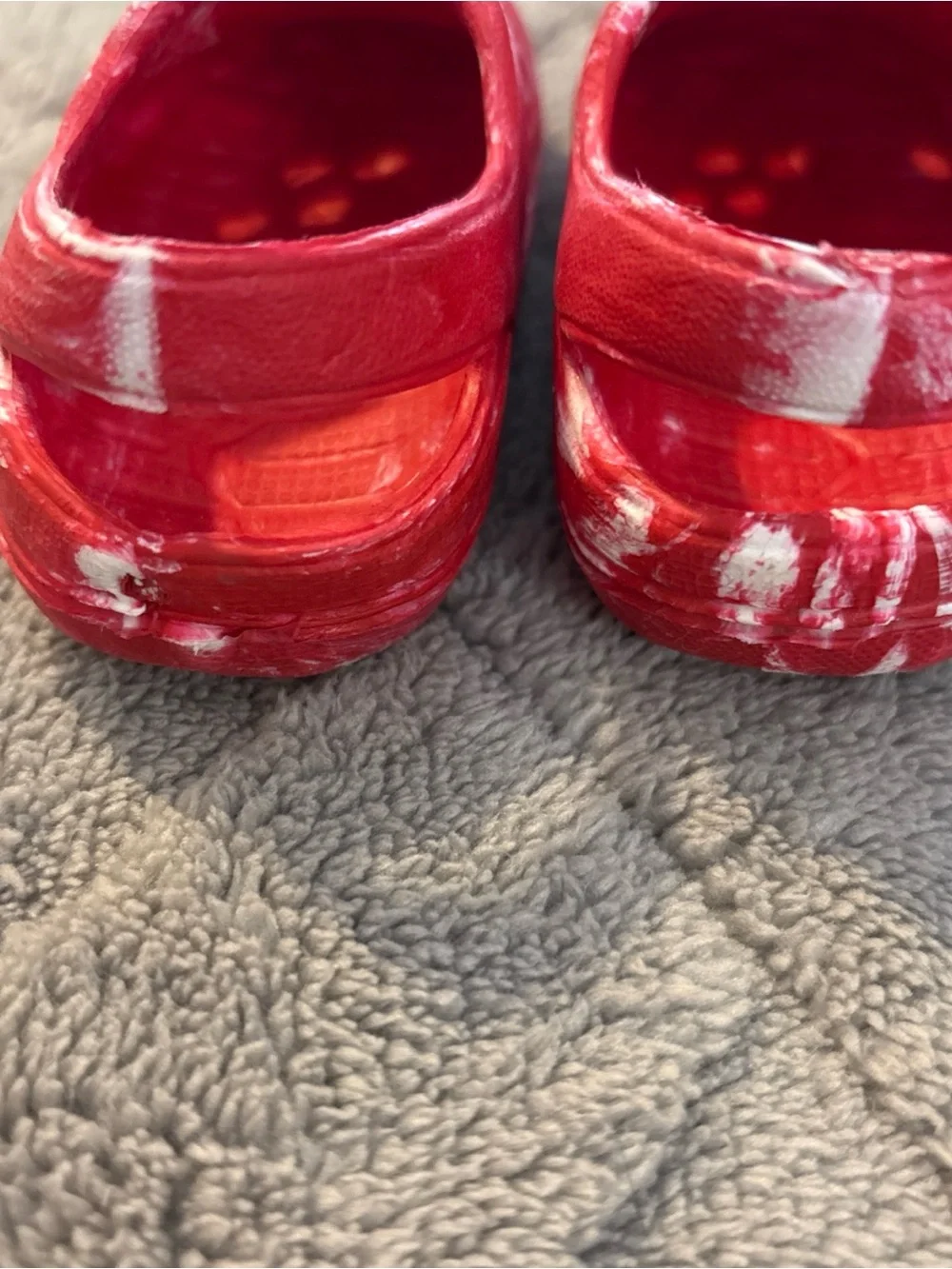 wonder nation Red and White Kids Slip-On Water Clogs